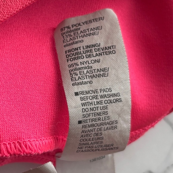 Under Armour Sports Bra Women’s Small Mid Crossback Compression Fit Pink - Picture 5 of 9